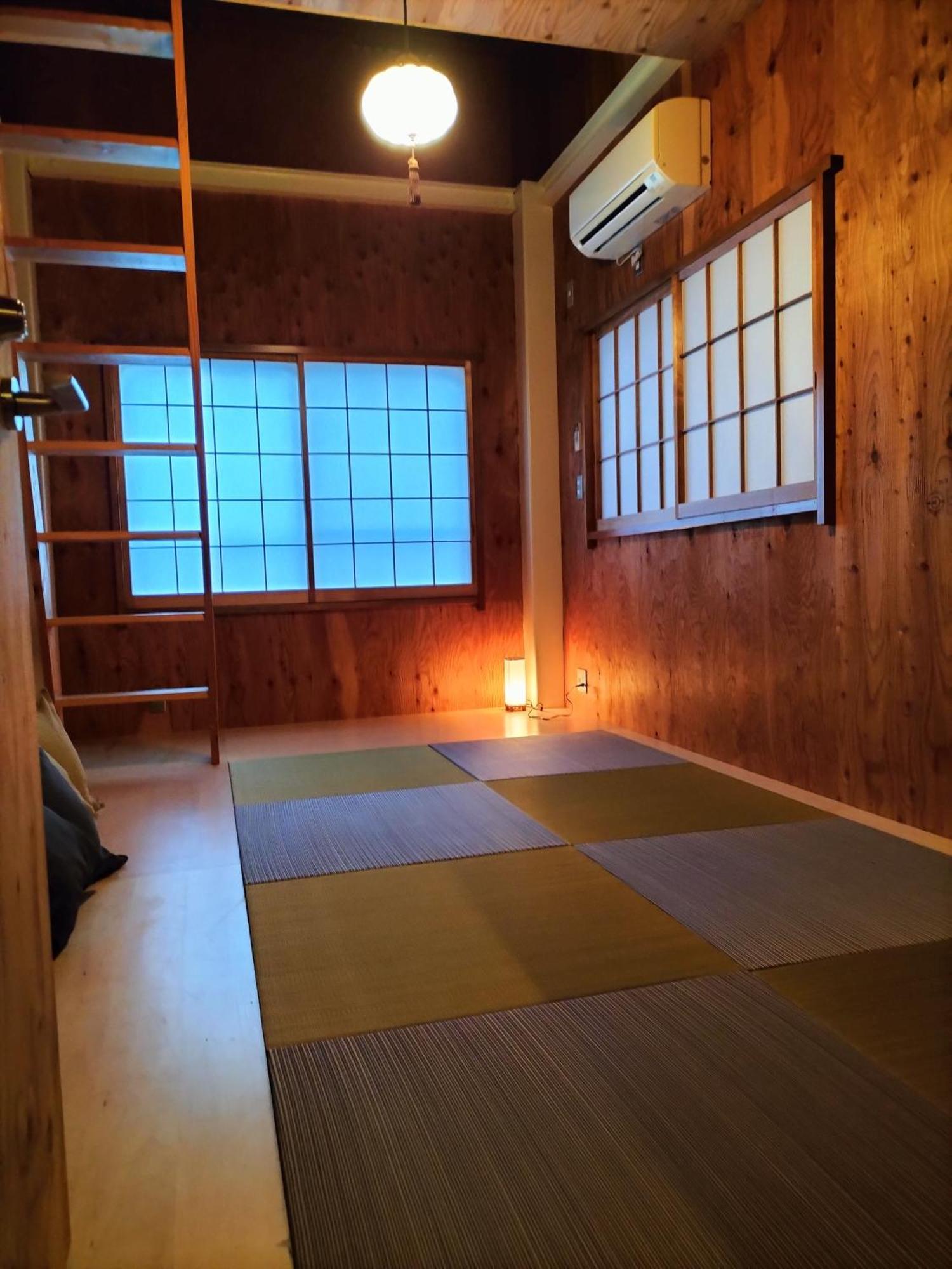 Vacation"Ninja"House Secretbase Near Asakusa Tokyo Bagian luar foto